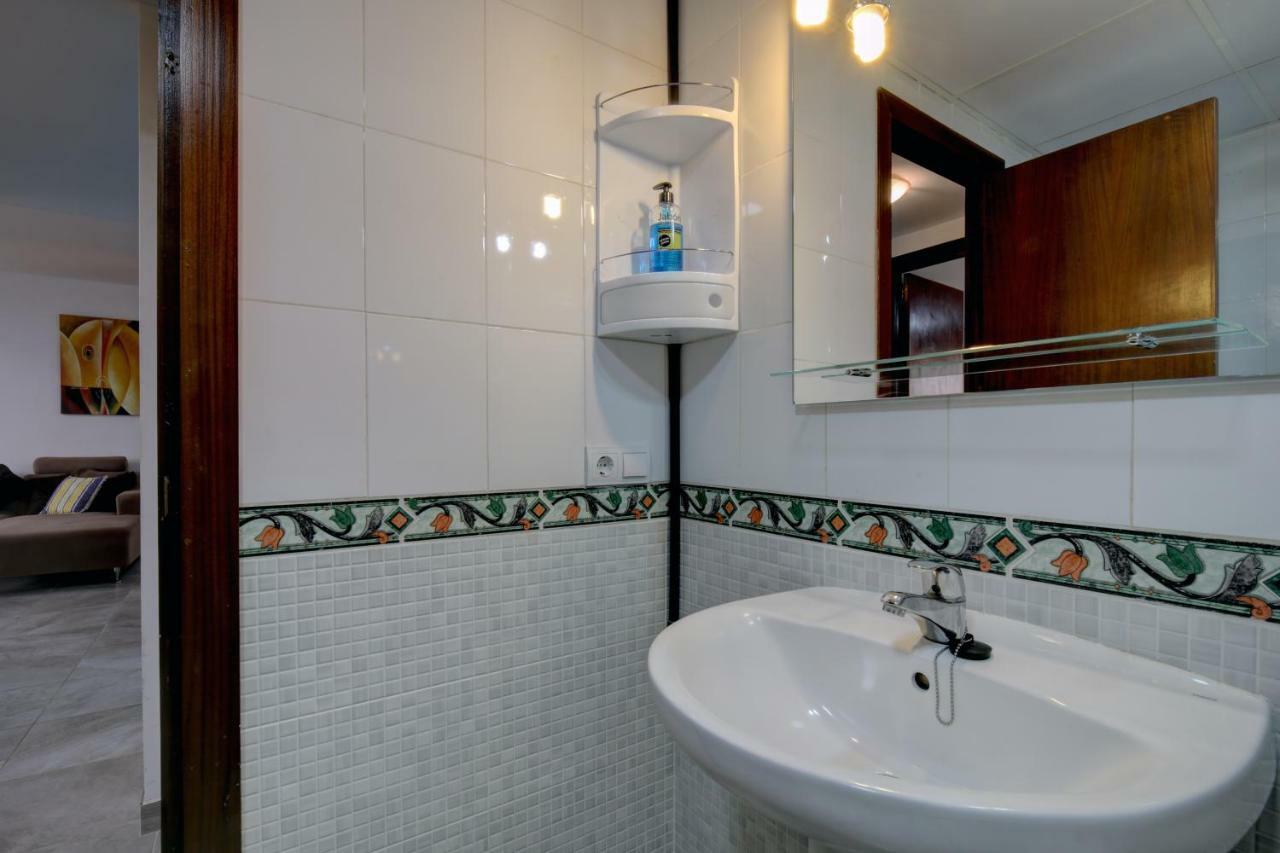 Victoria Apartment Estepona Exterior photo