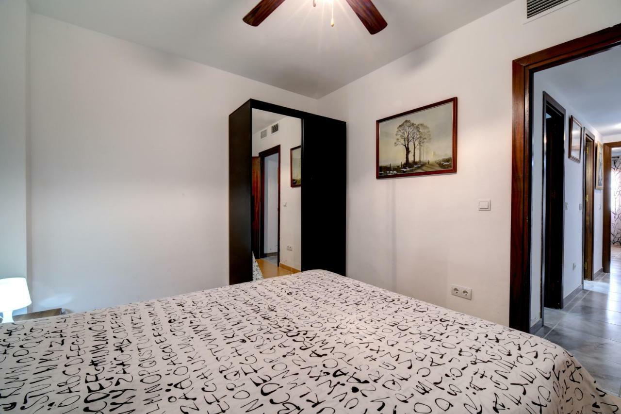Victoria Apartment Estepona Exterior photo